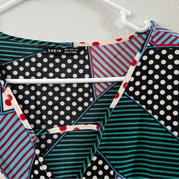 Shein Key Neck Top - Picture 3 of 4